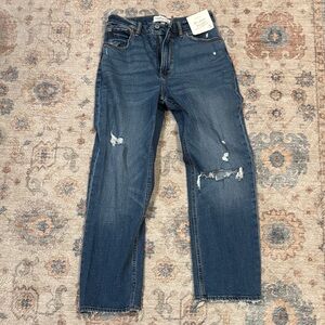 Abercrombie & Fitch Women's Straight Leg Jeans - Dark Blue